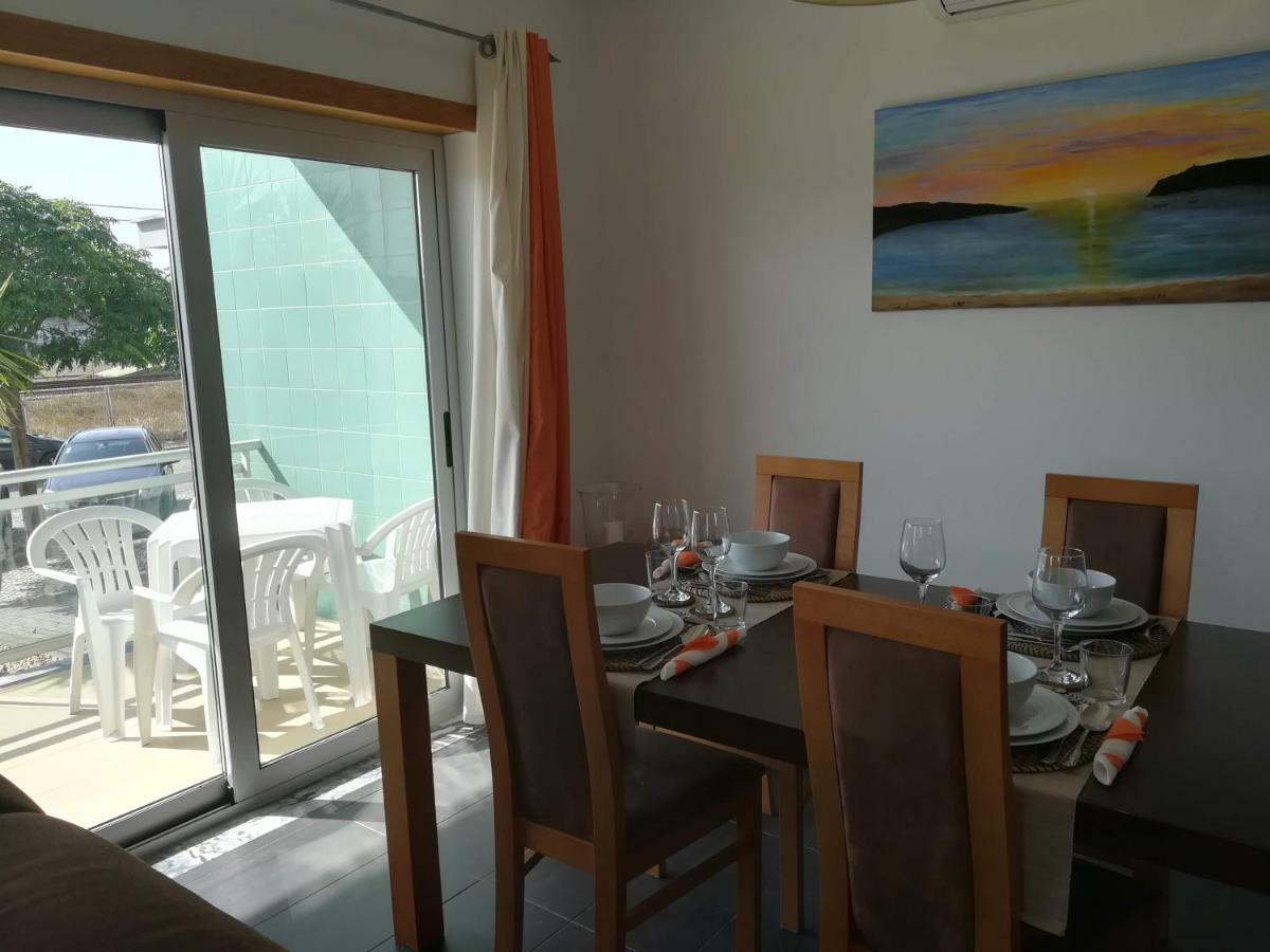 Apartamento Bayside - ساو مارتينهو دو بورتو المظهر الخارجي الصورة