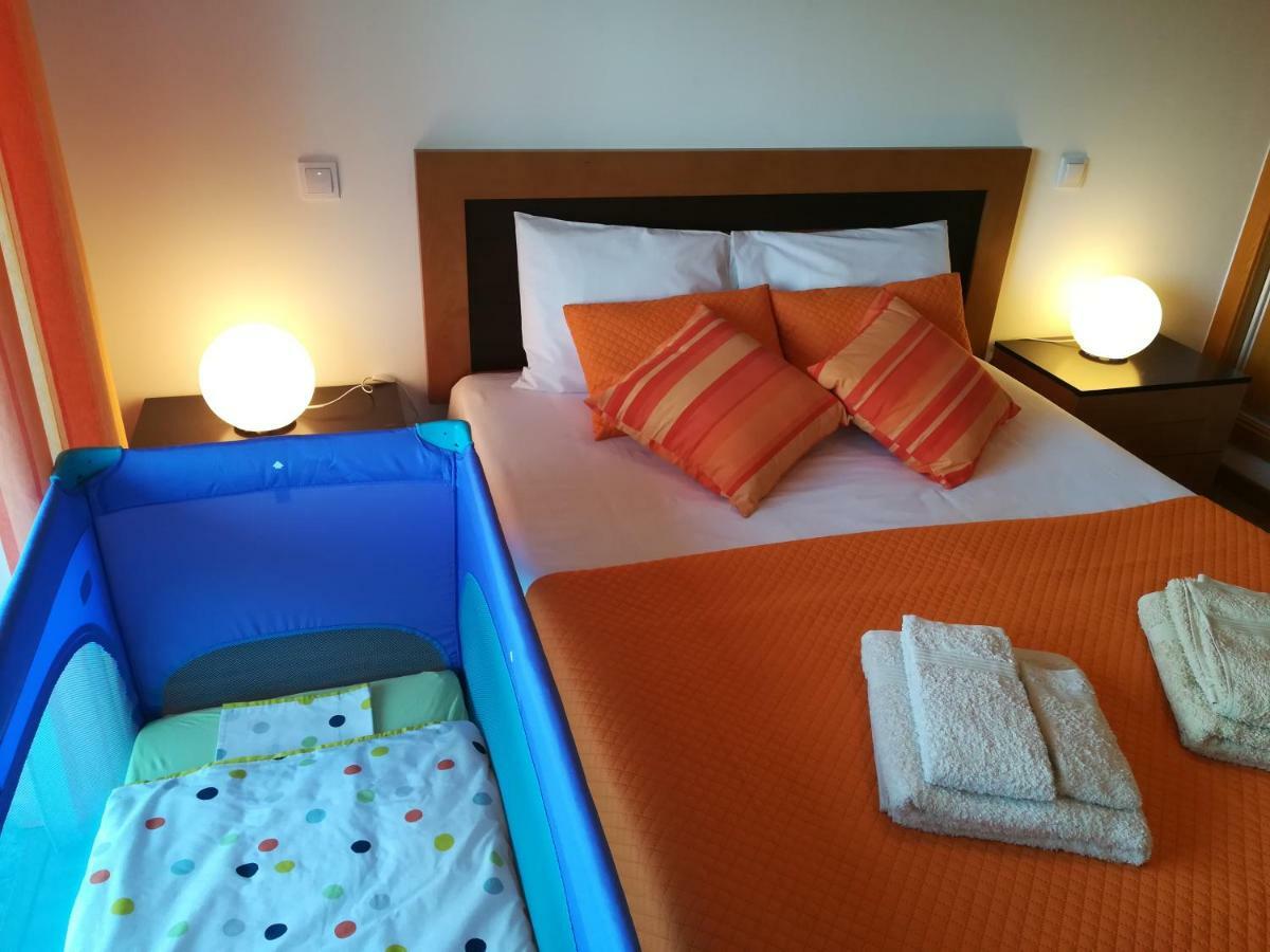 Apartamento Bayside - ساو مارتينهو دو بورتو المظهر الخارجي الصورة